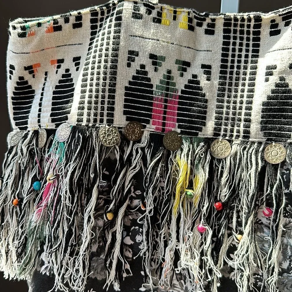 AMERICA & BEYOND Women's Cotton Floral Fringe Medallion Boho Tote Bag Black